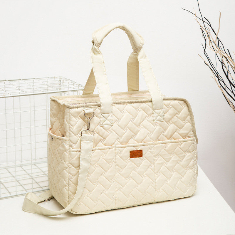 high capacity pet handbag for cats and dogs